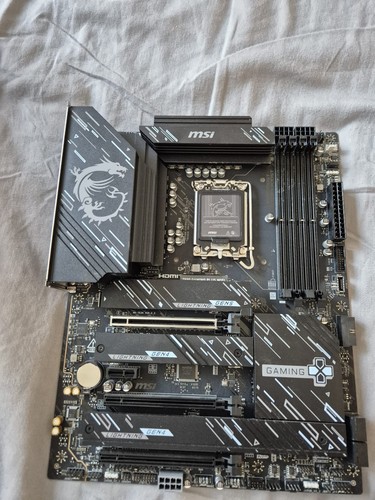 Z890 gaming plus wifi intel - z890,